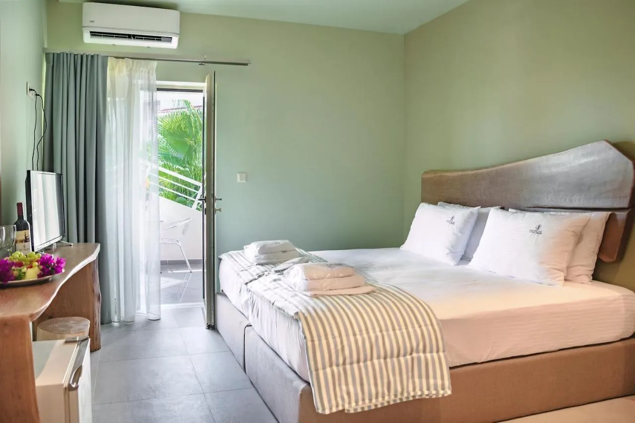 ****  Tresor Sousouras Hotel Hanioti Greece