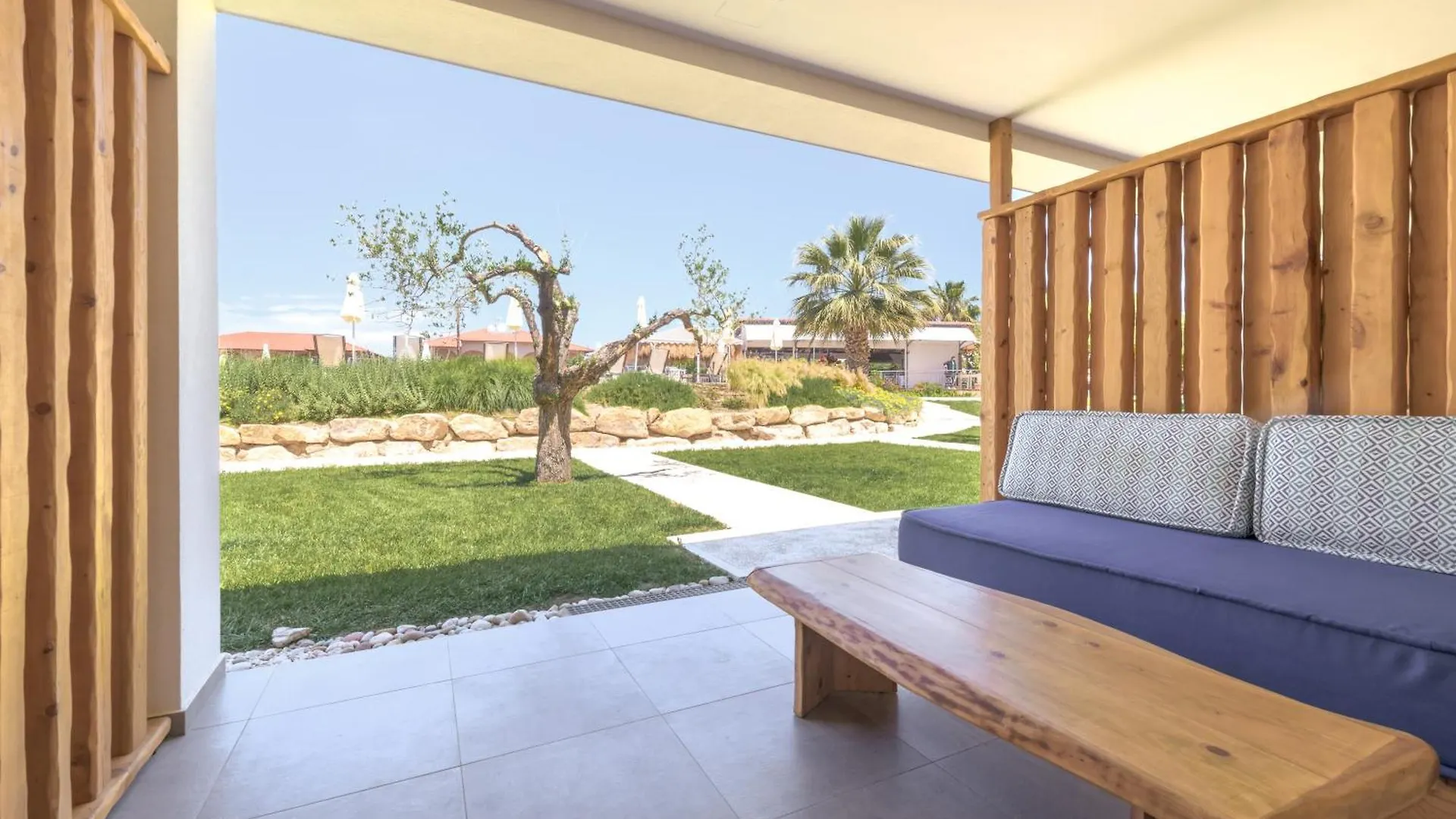 Tresor Sousouras Hotel Hanioti Greece