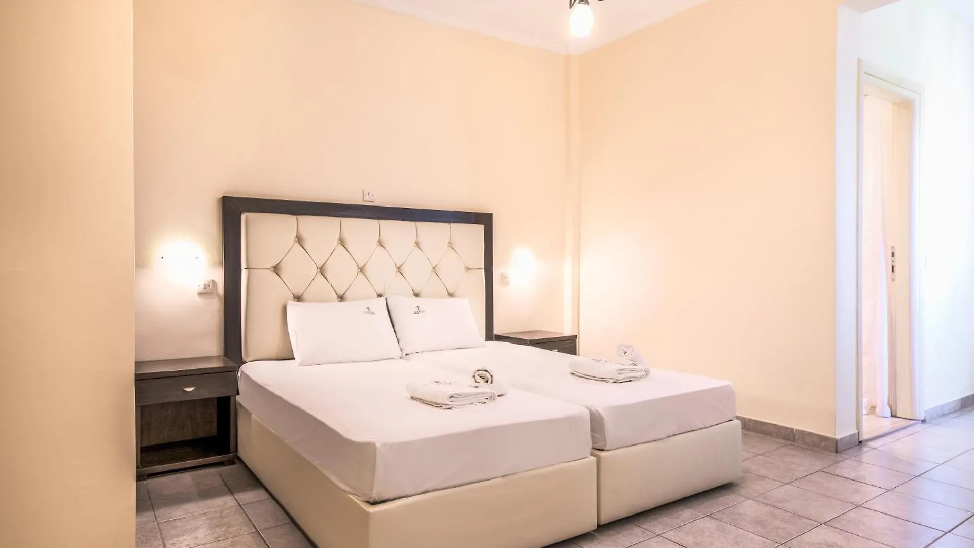 Tresor Sousouras Hotel Hanioti